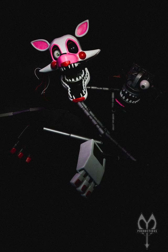 FNaF 2 Mangle Cosplay - Photo by Mort Productions